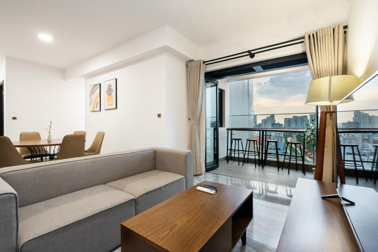 Luxury D1Mension In District 1 Freepoolsaunagym Ho Chi Minh City Bagian luar foto